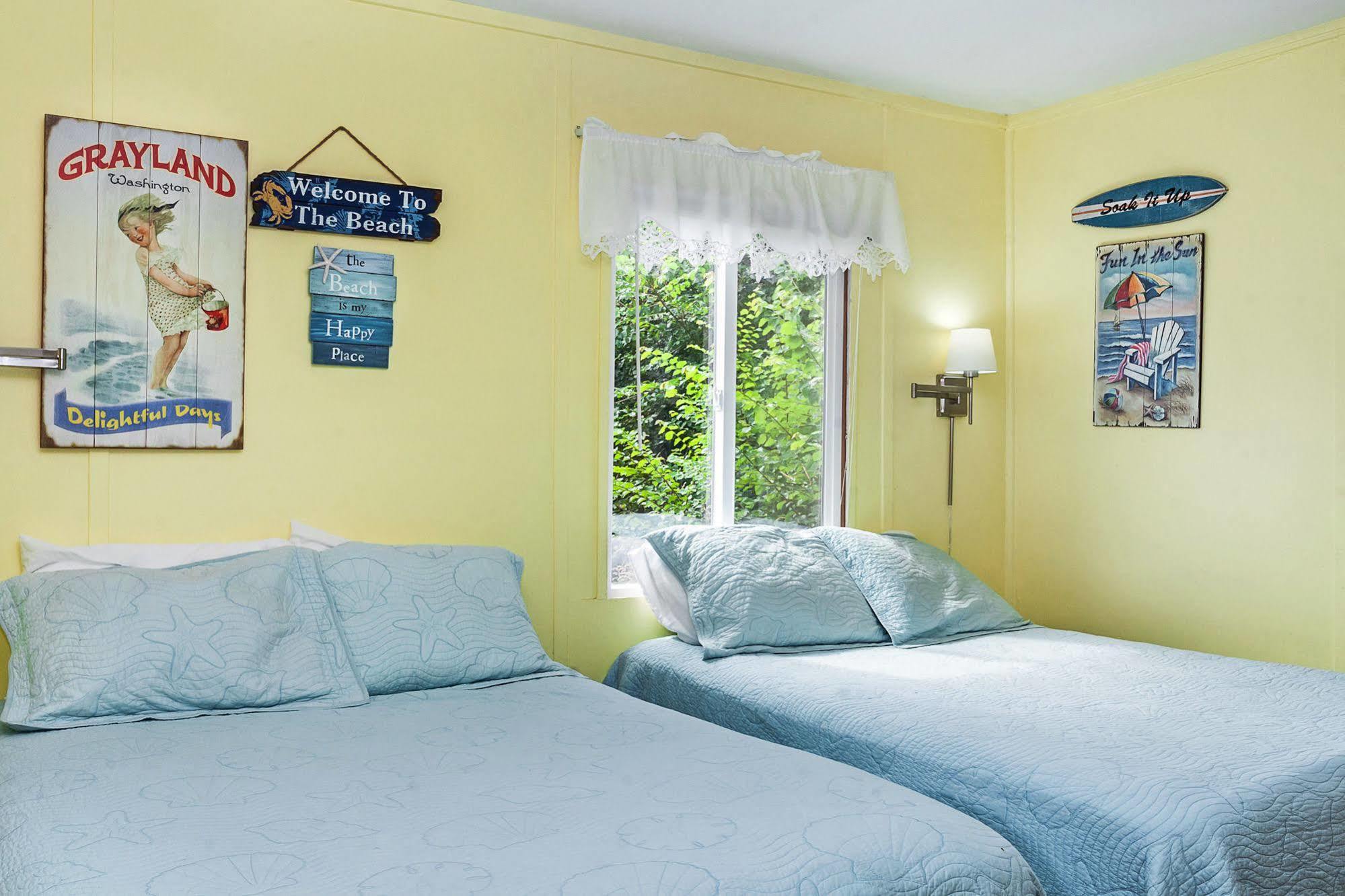 Ocean Spray Beach Resort Grayland 외부 사진